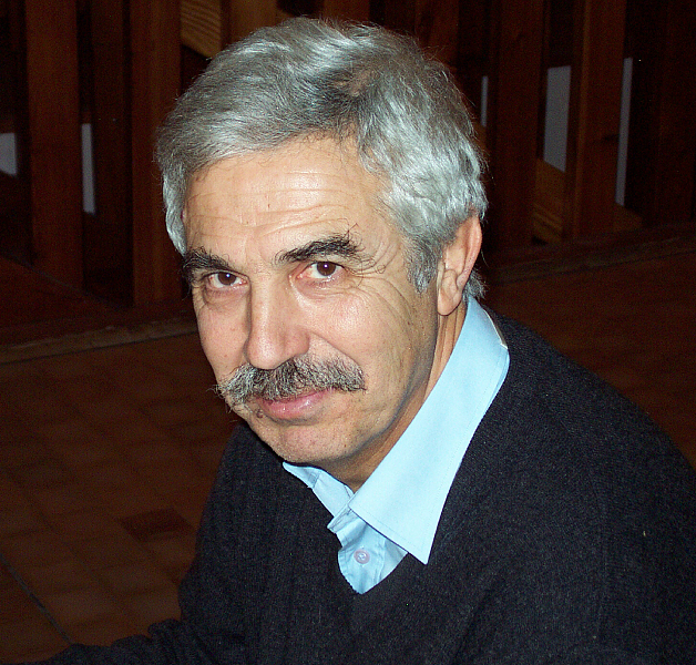 Maurras, Jean-Francois at the Aussois Combinatorial Optimization Workshop Maurras, Jean-Francois at the Aussois Combinatorial Optimization Workshop
