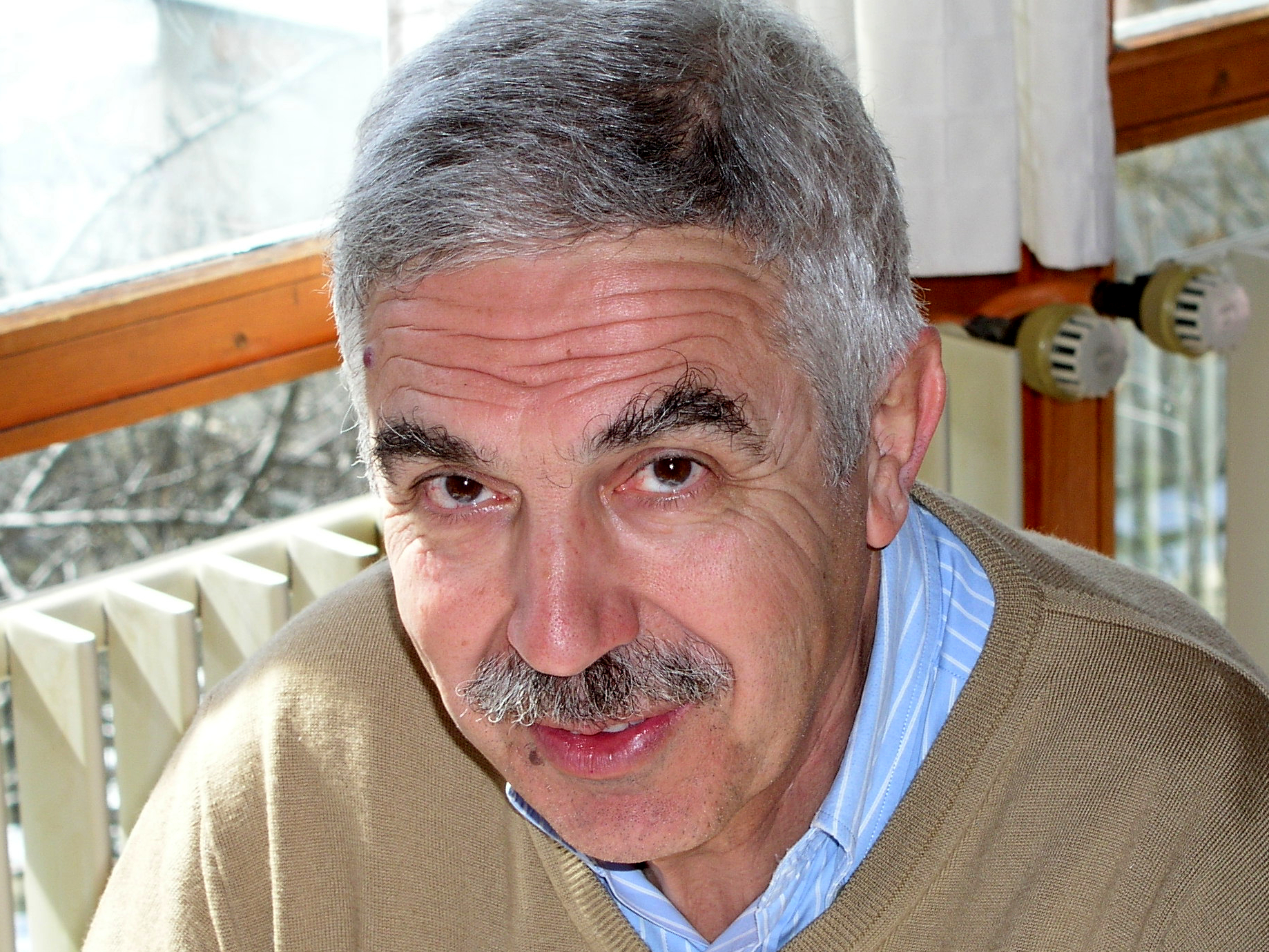Maurras, Jean Francois at the Aussois Combinatorial Optimization Workshop Maurras, Jean Francois at the Aussois Combinatorial Optimization Workshop