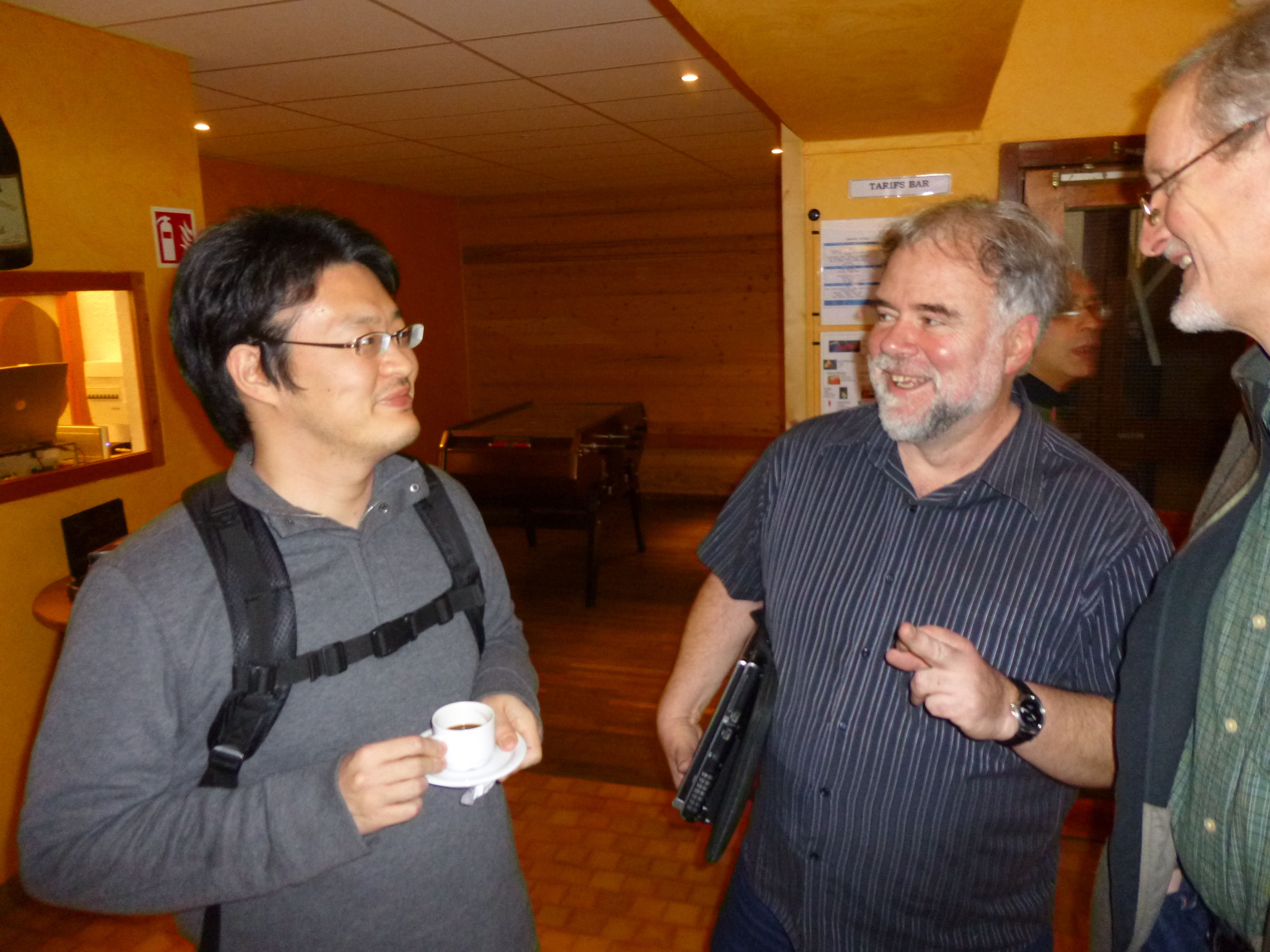 Takazawa & Sebo & McCormick at the Aussois Combinatorial Optimization Workshop Takazawa & Sebo & McCormick at the Aussois Combinatorial Optimization Workshop